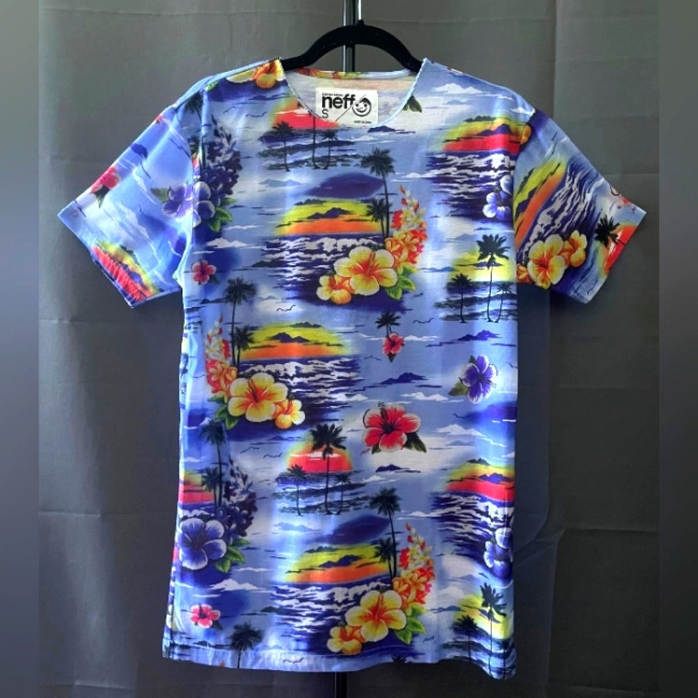 Men's Slim Fit, Small Hawaiian Shirt